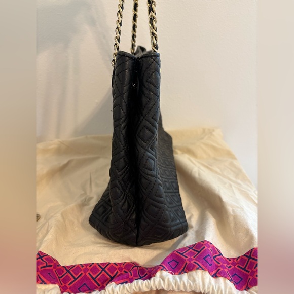 ON SALE ✨Tory Burch Marion tote ✨ - Picture 5 of 16